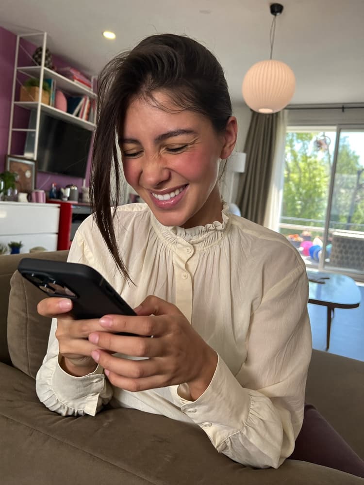 Candidate qui postule en 1 minute depuis son téléphone